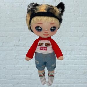 Na Na Na Surprise CJ Cuddles Tiger Boy Series 1 Plush Doll 7" Stripes Hat Stripe